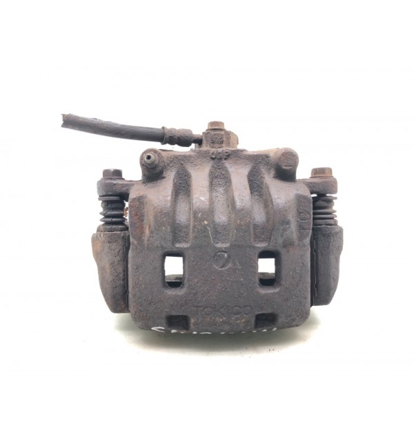 Суппорт передний левый бу для Subaru Outback  2.0 TD,  2010 г.