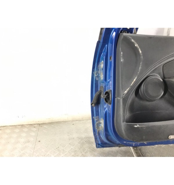 Дверь передняя правая бу для Renault Megane 3 1.5 DCi,  2009 г.