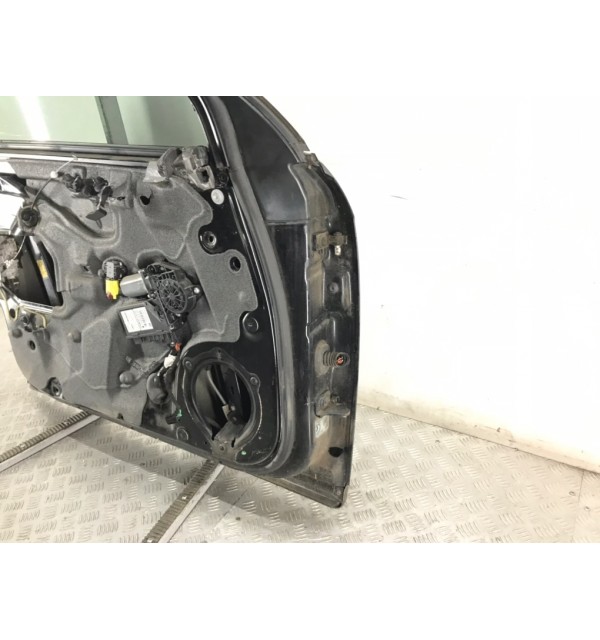 Дверь передняя левая бу для Audi A4 B7 2.0 TDi,  2007 г.