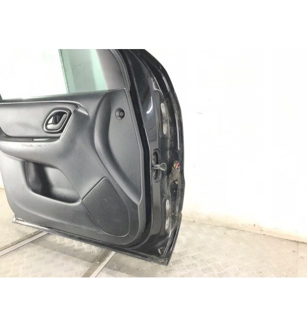 Дверь передняя левая бу для Ford Maverick 2 3.0 i,  2002 г.