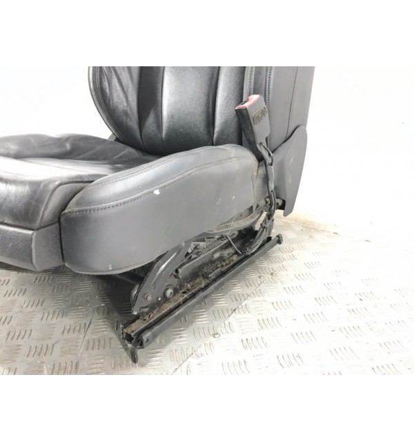 Салон (комплект сидений) бу для Audi Q5 1 2.0 TDi,  2009 г.