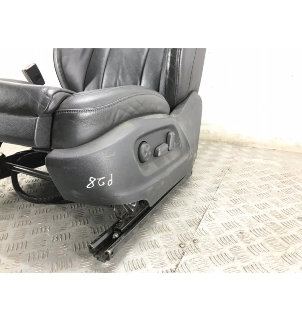 Салон (комплект сидений) бу для Audi Q5 1 2.0 TDi,  2009 г.