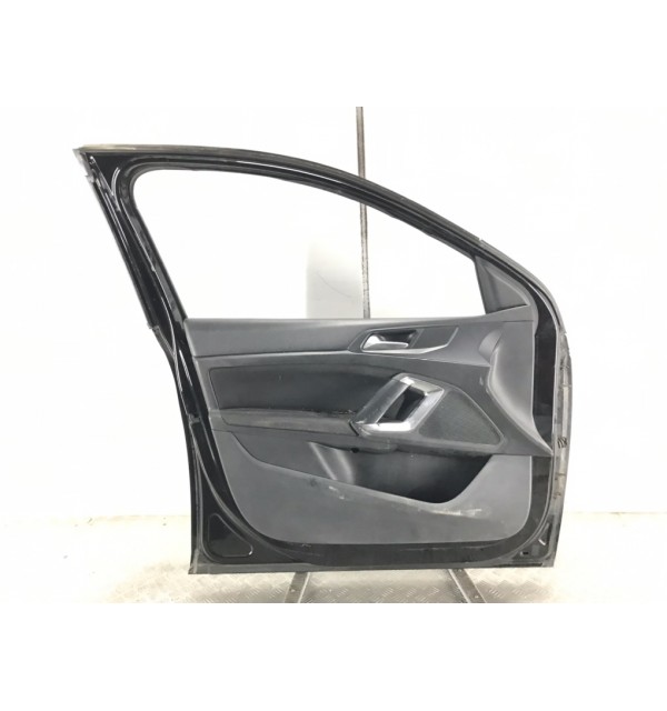 Дверь передняя левая бу для Peugeot 308 T9 1.6 HDi,  2014 г.