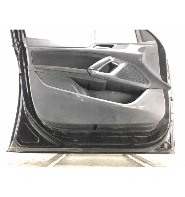 Дверь передняя левая бу для Peugeot 308 T9 1.6 HDi,  2014 г.