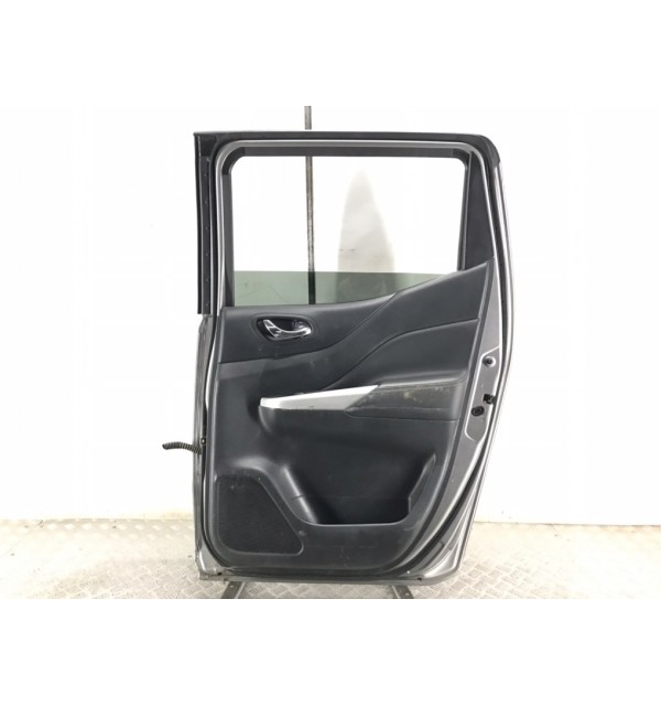 Дверь задняя правая бу для Nissan Navara 3 2.3 DCi,  2016 г.
