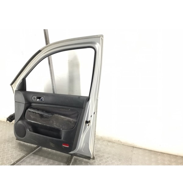 Дверь передняя правая бу для Volkswagen Golf 4 1.6 i,  2000 г.