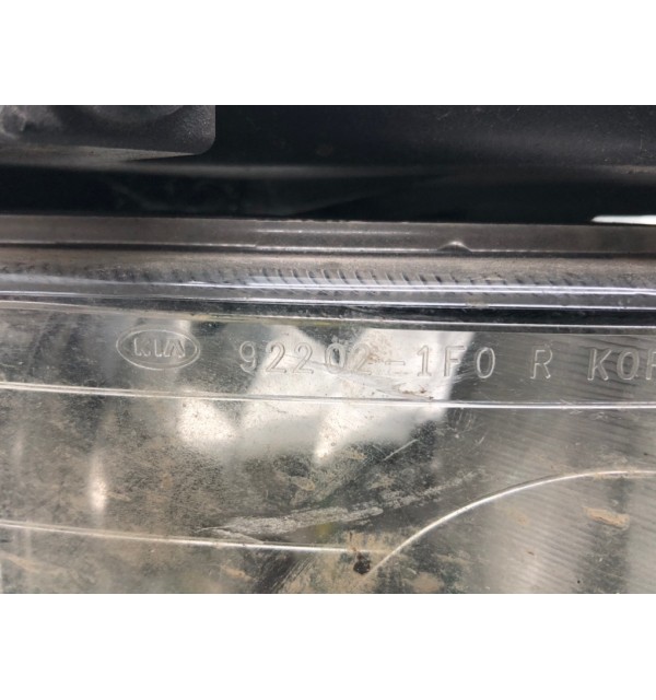 Фара противотуманная правая бу для Kia Sportage 2 2.0 CRDi,  2006 г.