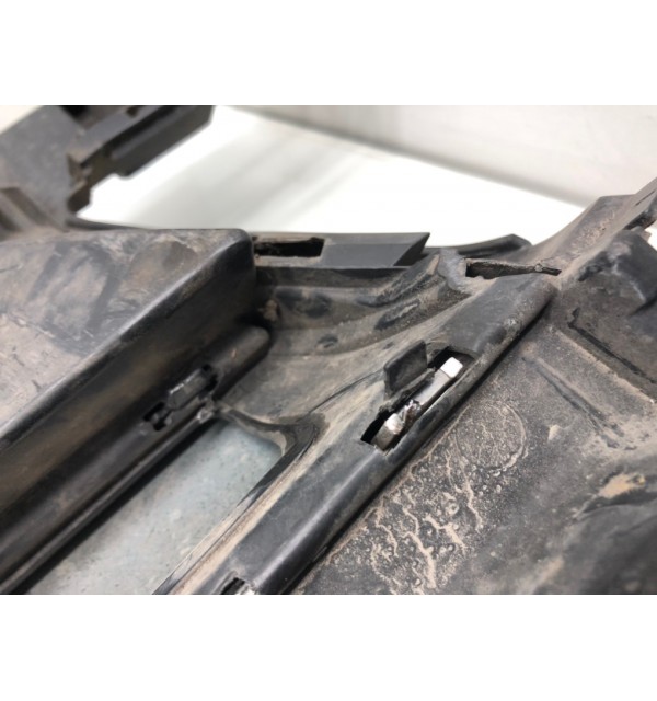 Решетка радиатора бу для Opel Signum 1 1.9 CDTi,  2007 г.