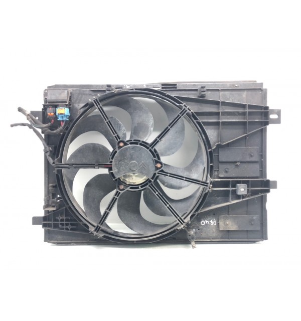 Вентилятор радиатора бу для Citroen C4 Grand Picasso 2 1.6 HDI,  2015 г.