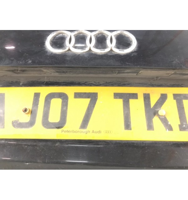 Крышка багажника бу для Audi A4 B7 2.0 TDi,  2007 г.