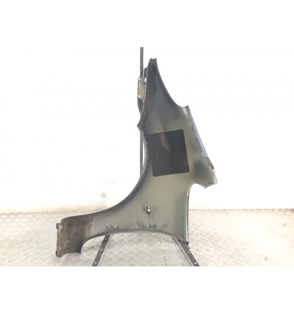 Крыло переднее правое бу для Citroen Xsara Picasso  2.0 HDi,  2004 г.