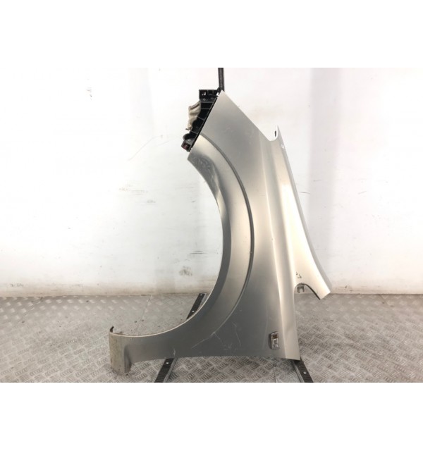 Крыло переднее левое бу для Opel Zafira B 1.6 i,  2006 г.