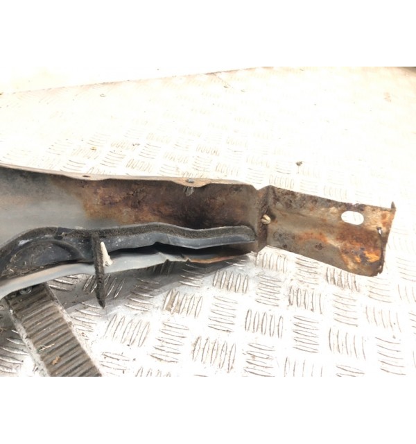 Крыло переднее левое бу для Mazda CX-7  2.3 Ti,  2009 г.