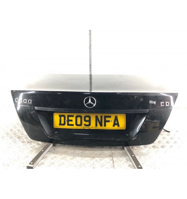 Крышка багажника бу для Mercedes C W204 2.2 CDi,  2009 г.