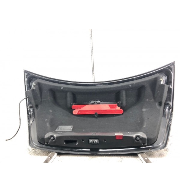 Крышка багажника бу для Mercedes C W204 2.2 CDi,  2009 г.