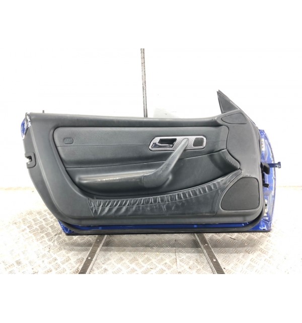 Дверь передняя левая бу для Mercedes SLK R170 2.3 i,  2001 г.