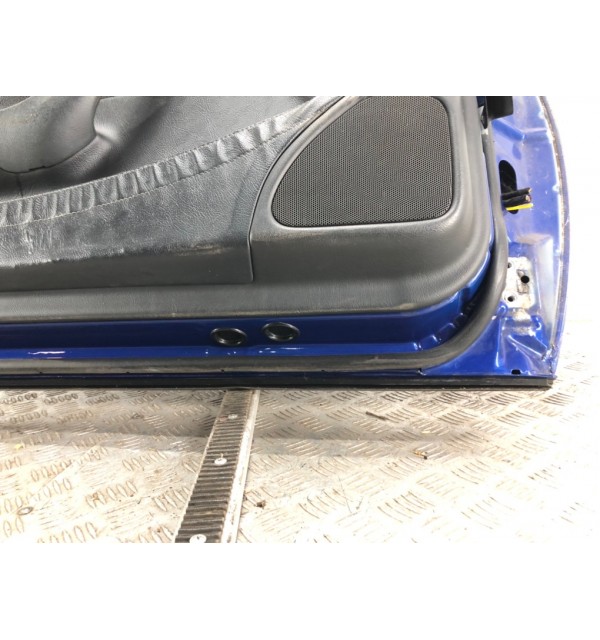 Дверь передняя левая бу для Mercedes SLK R170 2.3 i,  2001 г.