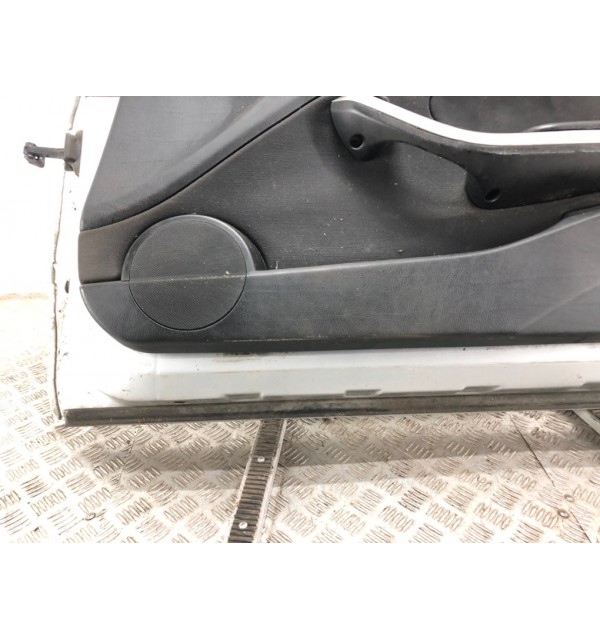 Дверь передняя правая бу для BMW 3 E46 2.0 i,  2003 г.