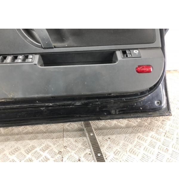 Дверь передняя правая бу для Volkswagen Beetle 1 1.4 i,  2006 г.