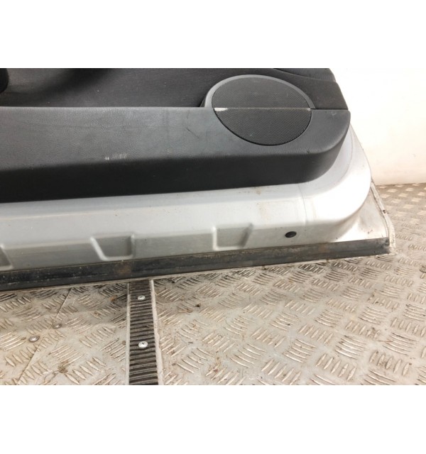 Дверь передняя левая бу для BMW 3 E46 2.0 i,  2003 г.