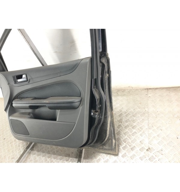 Дверь передняя правая бу для Ford Focus 2 1.8 TDCi,  2005 г.