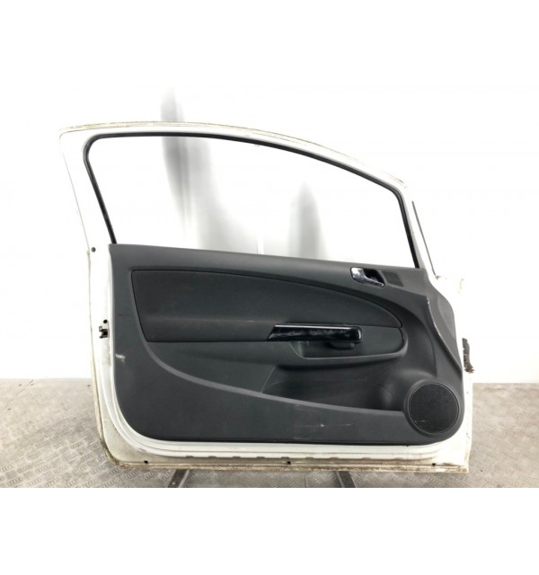 Дверь передняя левая бу для Opel Corsa D 1.2 i,  2010 г.