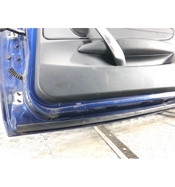 Дверь передняя правая бу для BMW 1 E87/E81/E82/E88 2.0 TD,  2009 г.