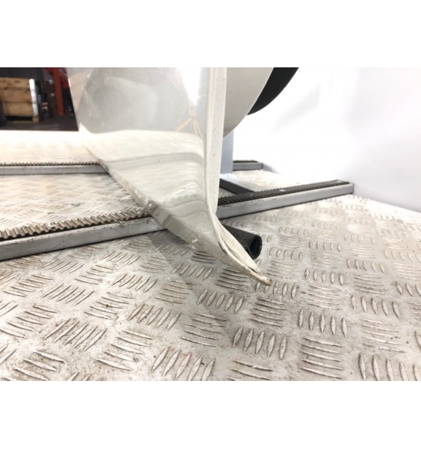 Дверь передняя левая бу для BMW 2 F46 1.5 i,  2016 г.