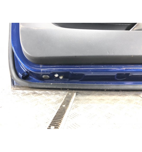 Дверь передняя левая бу для BMW 1 E87/E81/E82/E88 2.0 TD,  2009 г.