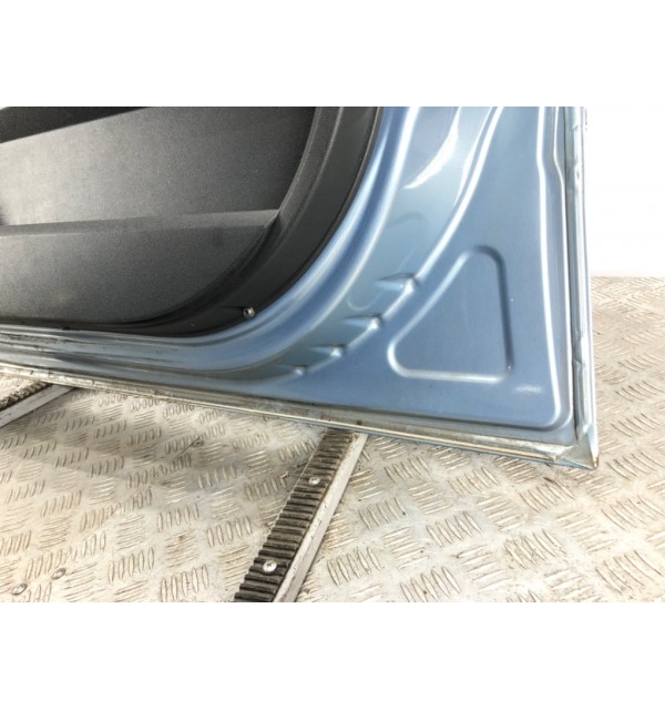 Дверь передняя правая бу для Opel Meriva A 1.4 i,  2007 г.