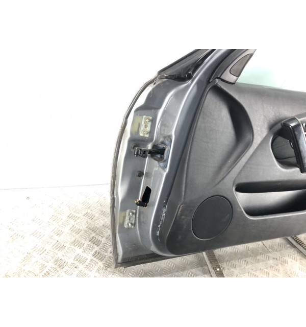 Дверь передняя правая бу для BMW 3 E46 2.0 i,  2003 г.