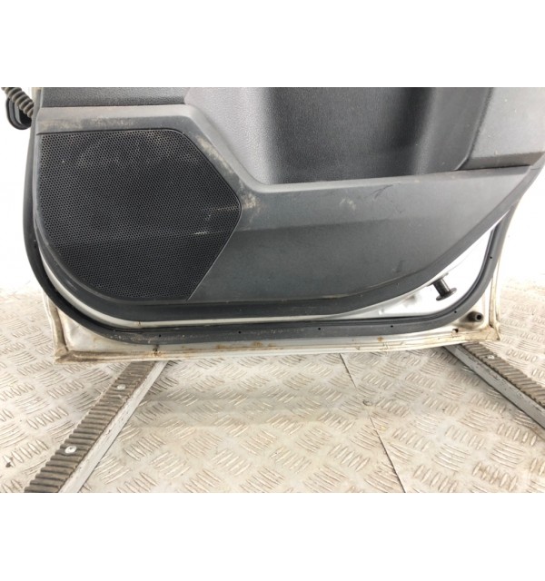 Дверь задняя правая бу для Subaru Forester SH 2.0 TD,  2009 г.