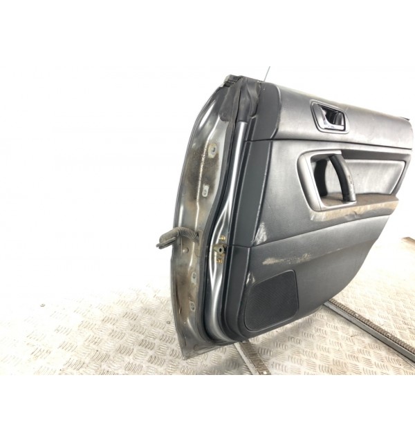 Дверь задняя правая бу для Subaru Legacy 4 2.0 i,  2006 г.