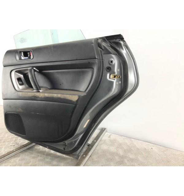 Дверь задняя правая бу для Subaru Legacy 4 2.0 i,  2006 г.