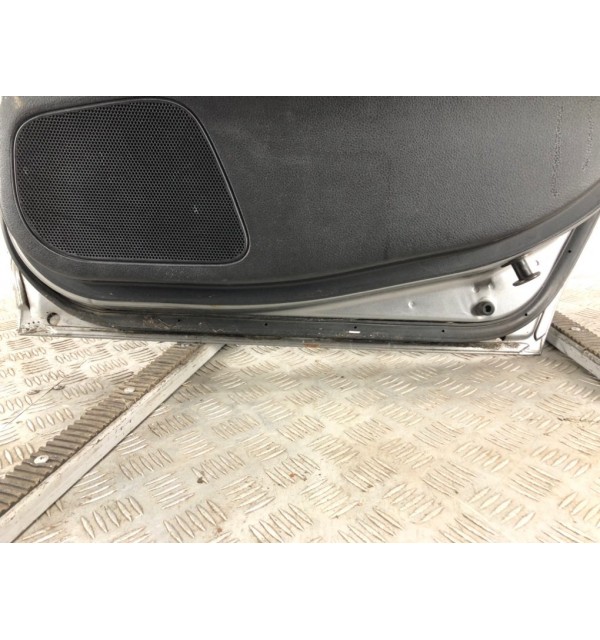 Дверь задняя правая бу для Subaru Legacy 4 2.0 i,  2006 г.