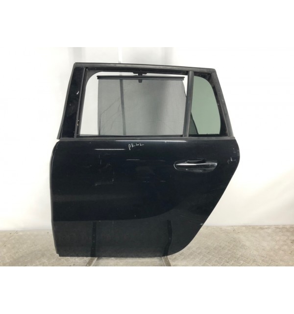 Дверь задняя левая бу для Citroen C4 Grand Picasso 2 1.6 HDI,  2015 г.