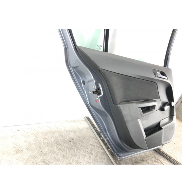 Дверь задняя левая бу для Opel Astra H 1.6 i,  2006 г.