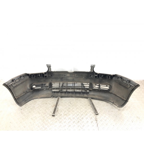 Бампер передний бу для Volkswagen Golf 4 1.6 i,  2000 г.