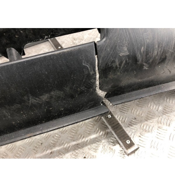 Бампер передний бу для Volkswagen Golf 4 1.6 i,  2000 г.