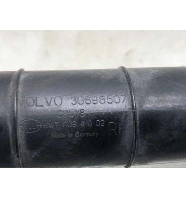 Форсунка омывателя фар бу для Volvo XC90  2.4 TD,  2006 г.