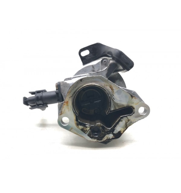 Насос вакуумный бу для Renault Megane 2 1.5 DCi,  2006 г.