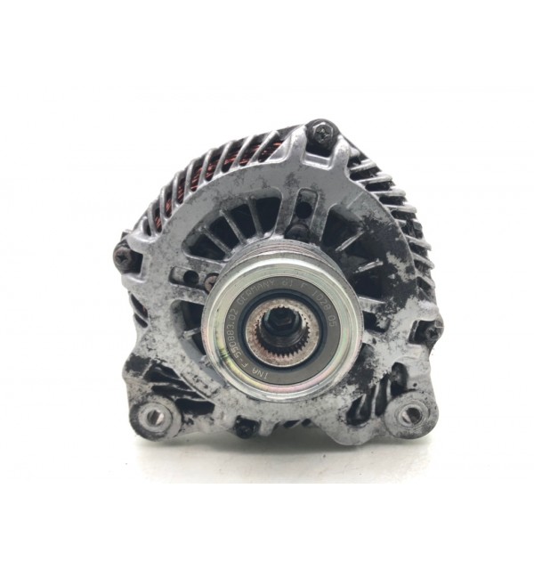 Генератор бу для Renault Grand Scenic 3 1.5 DCi,  2010 г.