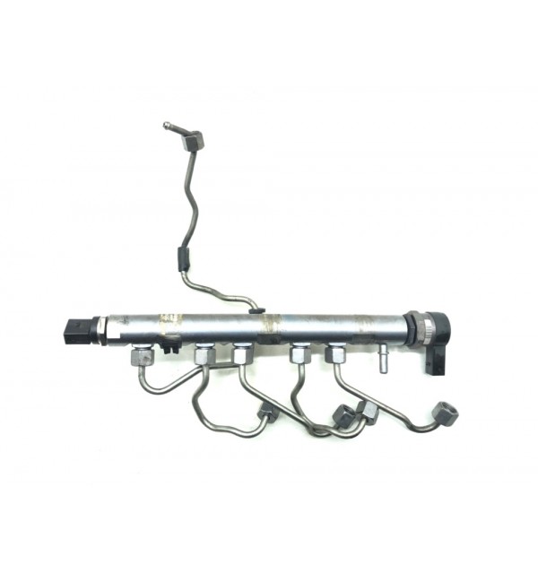 Топливная рампа бу для BMW X3 E83 2.0 TD,  2008 г.