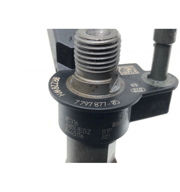 Форсунка бу для BMW X3 E83 2.0 TD,  2008 г.