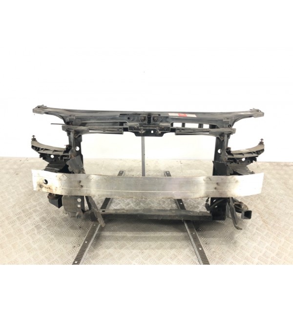 Панель передняя (телевизор) бу для Audi A3 8P 2.0 TDi,  2005 г.