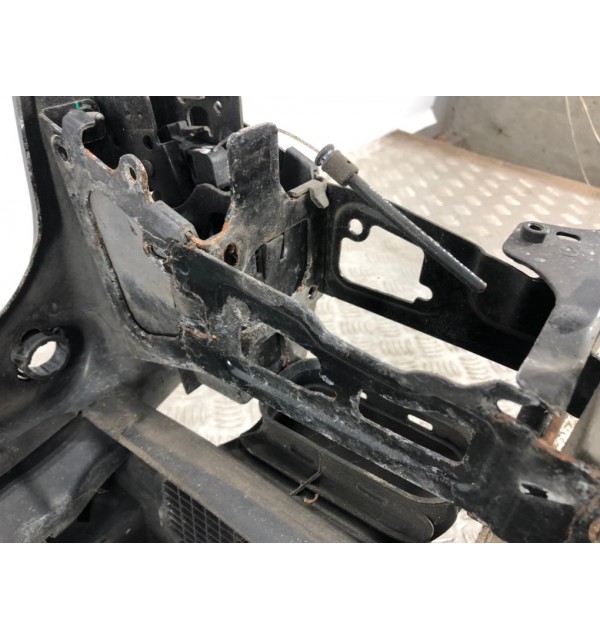 Панель передняя (телевизор) бу для BMW 1 F20/F21 2.0 TD,  2011 г.