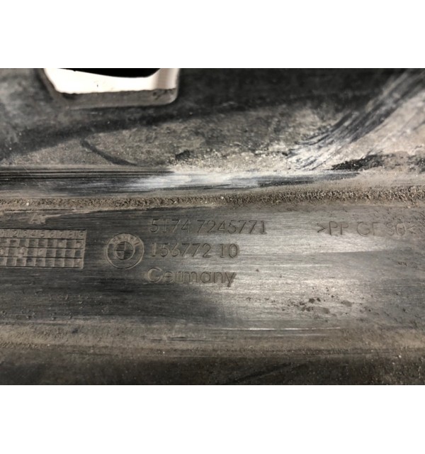 Панель передняя (телевизор) бу для BMW 1 F20/F21 1.6 i,  2013 г.