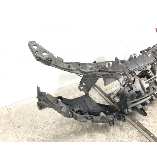 Панель передняя (телевизор) бу для Renault Laguna 3 1.5 DCi,  2011 г.