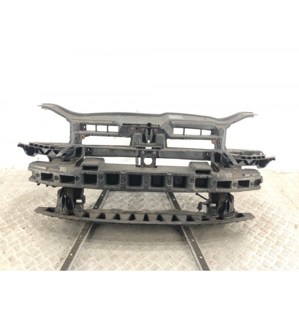 Панель передняя (телевизор) бу для Volkswagen Golf 5 1.4 i,  2007 г.