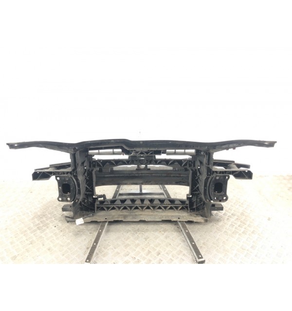 Панель передняя (телевизор) бу для Volkswagen Golf 5 1.4 i,  2007 г.